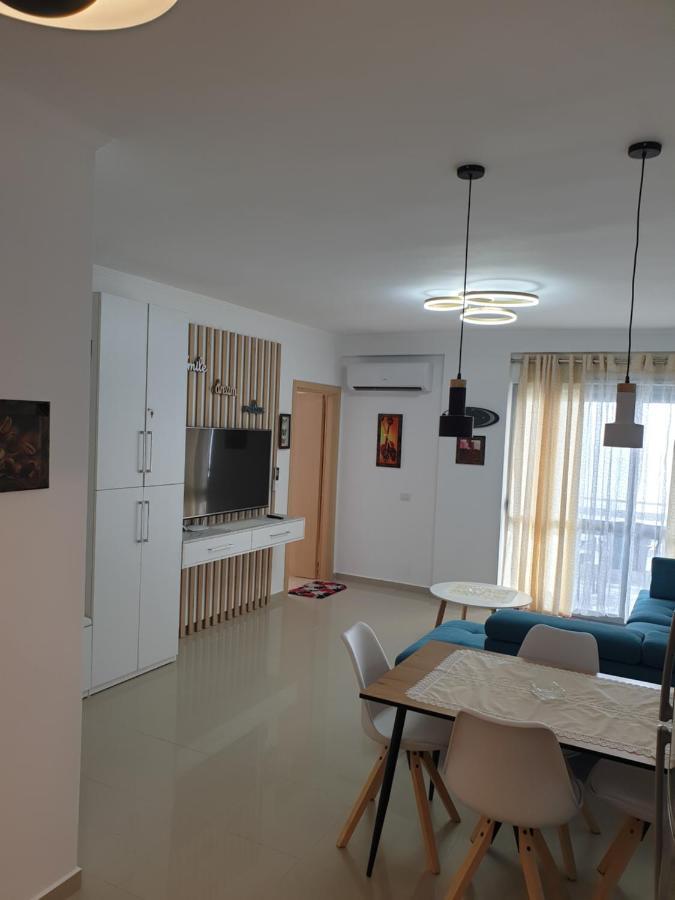 Hera Premium Apartments Sarandë Exteriör bild