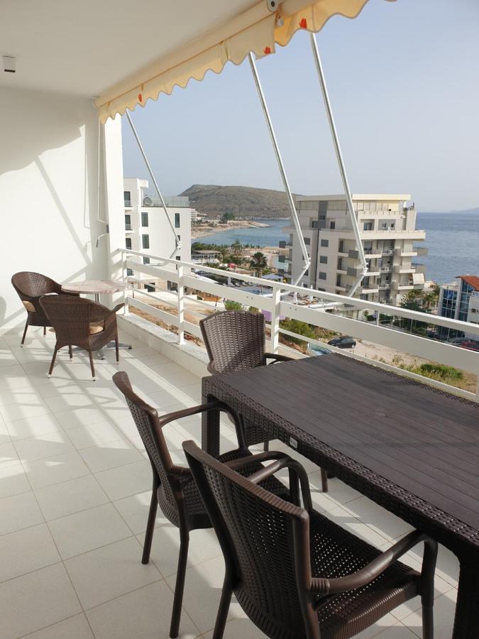 Hera Premium Apartments Sarandë Exteriör bild