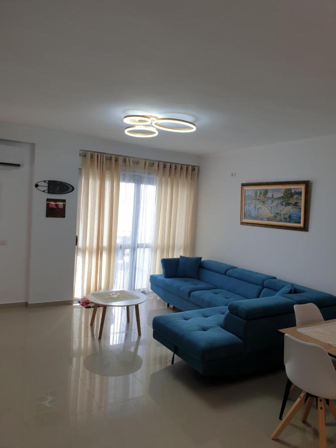 Hera Premium Apartments Sarandë Exteriör bild