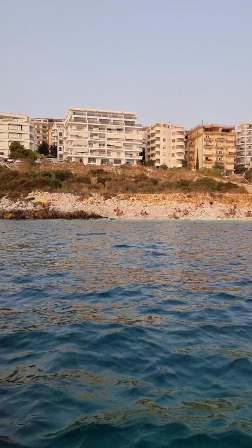 Hera Premium Apartments Sarandë Exteriör bild